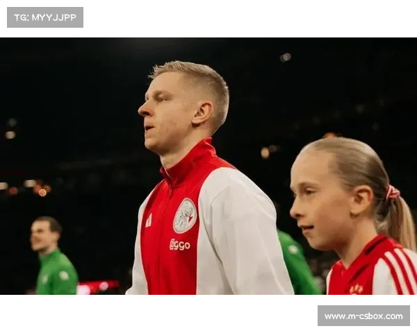 阿贾克斯官方确认津琴科赛季报销，冬窗转会仅出场20分钟