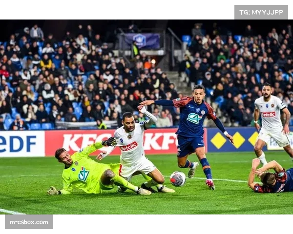 马赛1-0小胜里昂，全场唯一进球来自快速反击后的外围远射